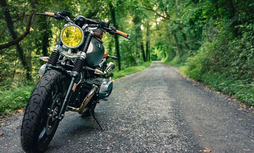 Assurances_moto_:_comprendre_combien_ça_coûte_réellement_?